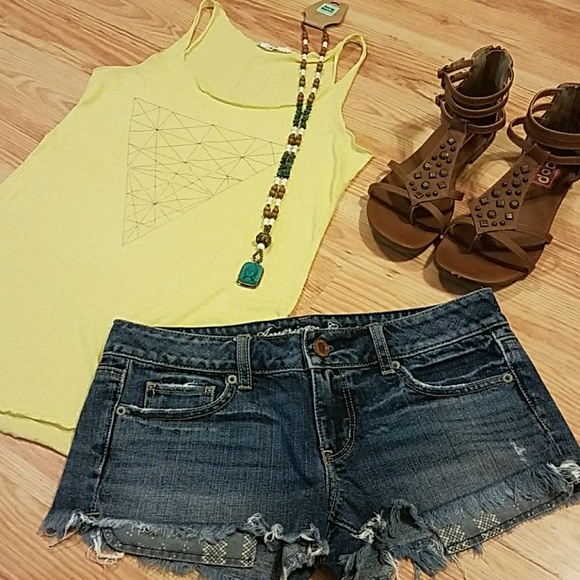 Light Yellow MNG Silver Diamond Tank - Picture 3 of 4